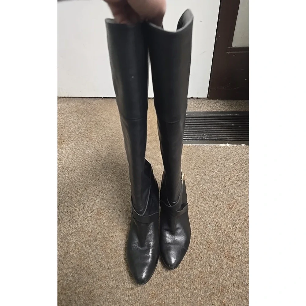 Marc Fisher Tracey 3 Black Leather Side Zip Old Money Heeled Boots Womans Sze 8M